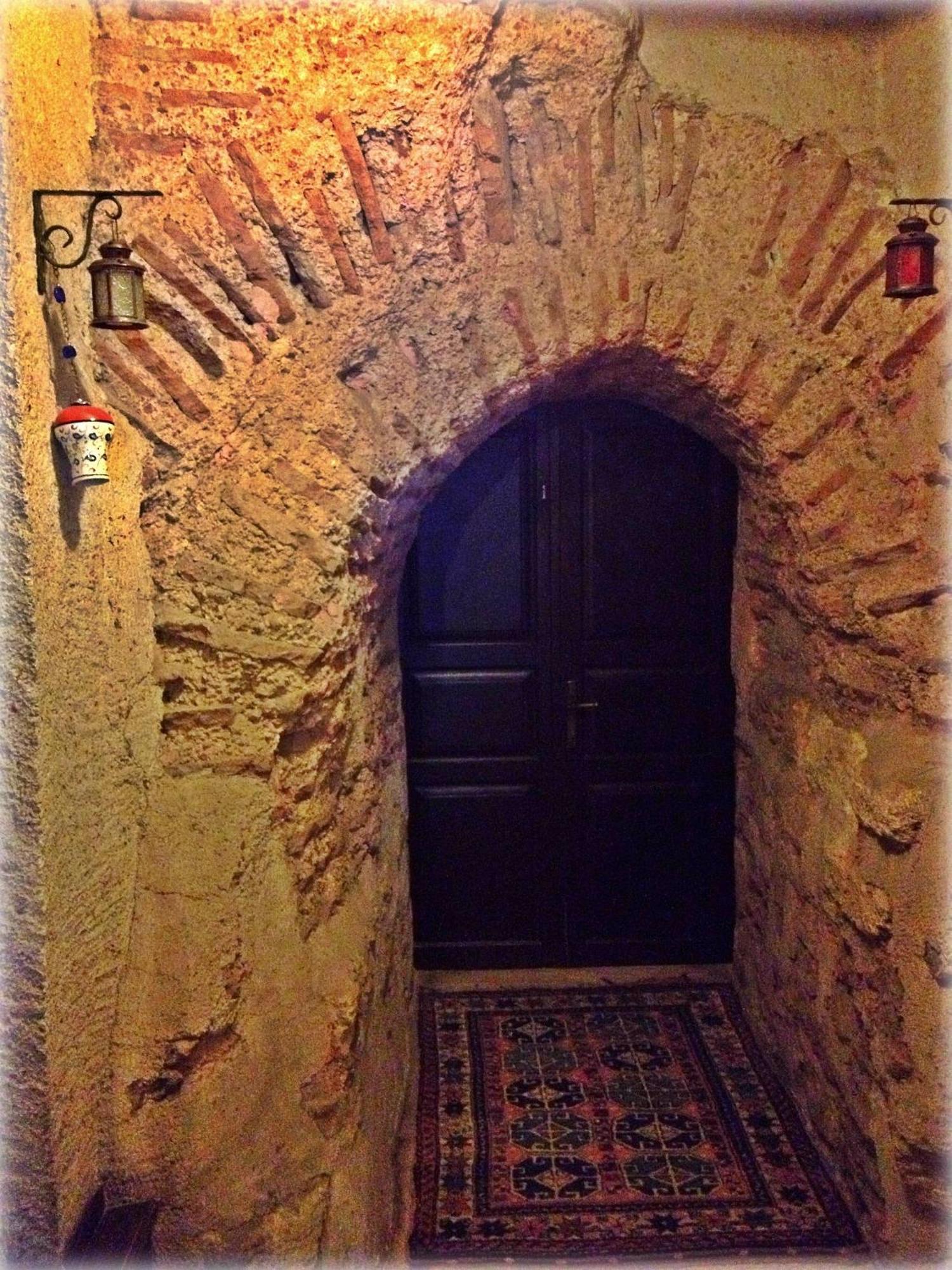 Naz Wooden House Inn Istanbul Eksteriør billede